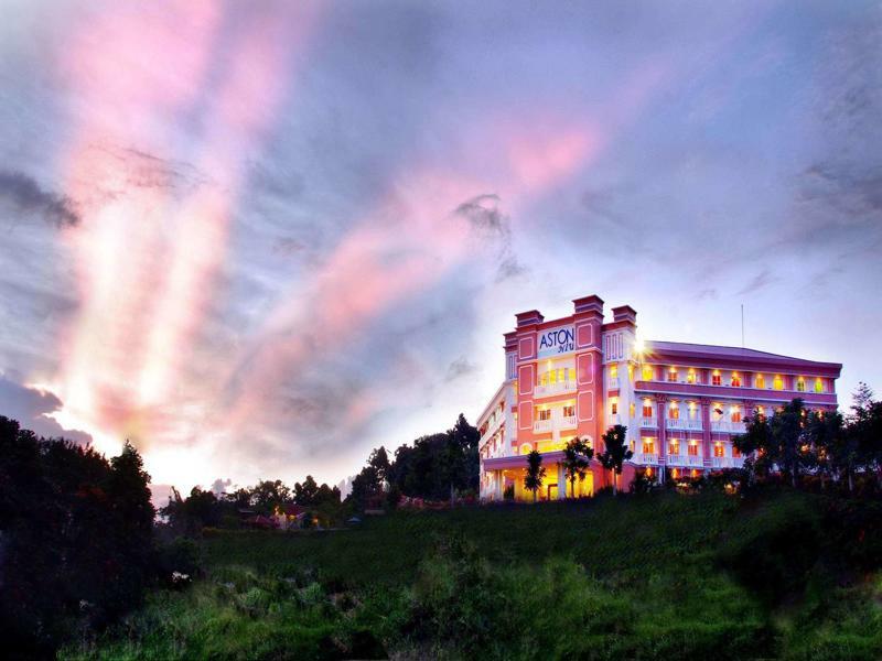 Aston Niu Manokwari Hotel & Conference Center Exteriör bild